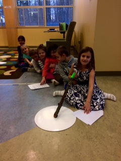 kids presenting